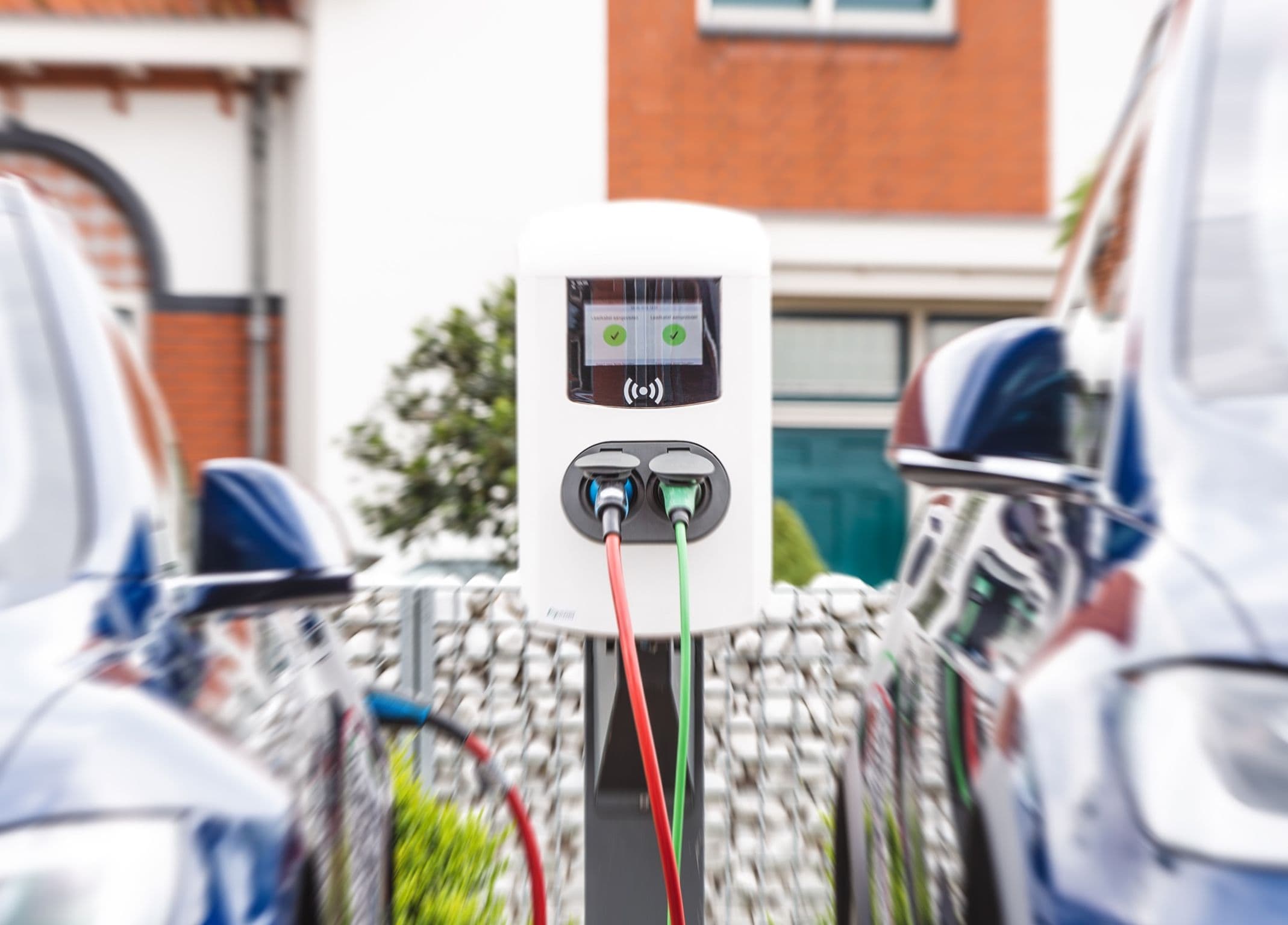 Avoid unnecessary peak costs. Smartly manage capacity with Power Schedules